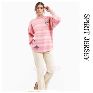 NWT.  spirit Jersey Psychedelic Mushroom Knit Sweater